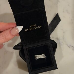 Ring Concierge petite baguette crossover ring size 7.5